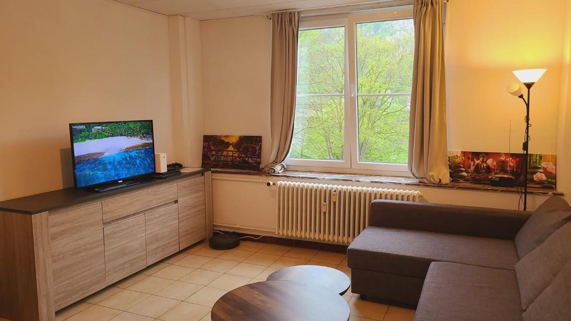 Hebergement Basique Et Fonctionnel Bon Rapport Qualite Prix Apartamento Nameche Exterior foto